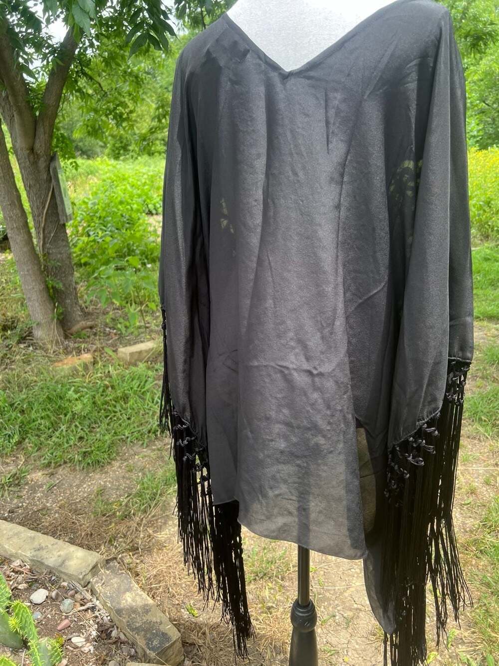 Love and Liberty Black Embroidered Lace Fringe Poncho Top Size L - Picture 3 of 8